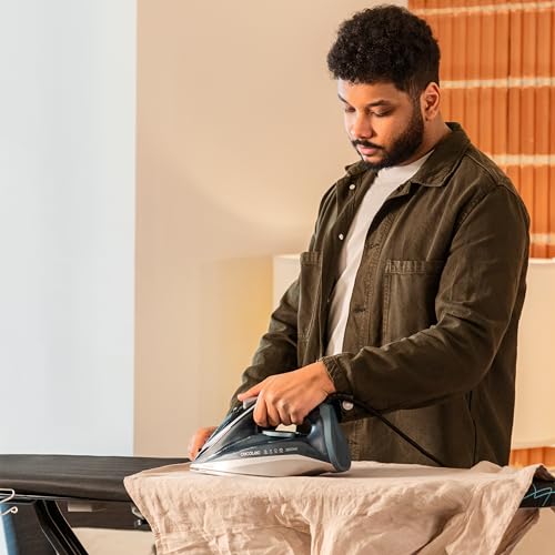 Cecotec - 2600W Horizontal Steam Iron with Turbo Slide Sole & Anti-Drip System