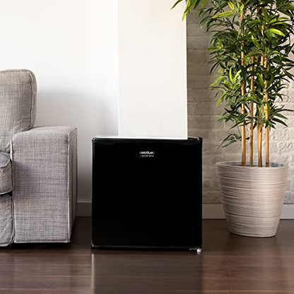 Cecotec - GrandCooler 20000 Mini Fridge, 46L Volume, Reversible Door, Energy Efficient