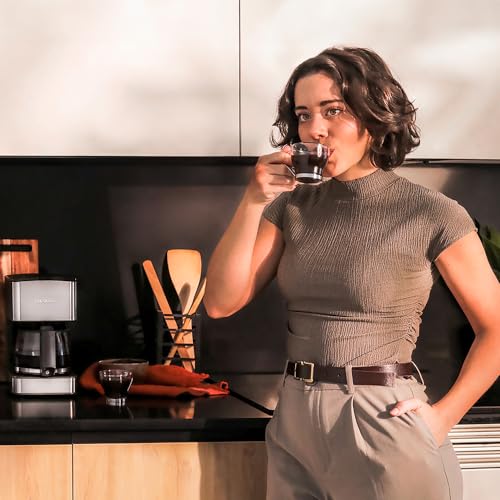 Cecotec - Shiny Aluminium Coffee Maker for 9 Cups, Ergonomic Handle, Silicone Seal